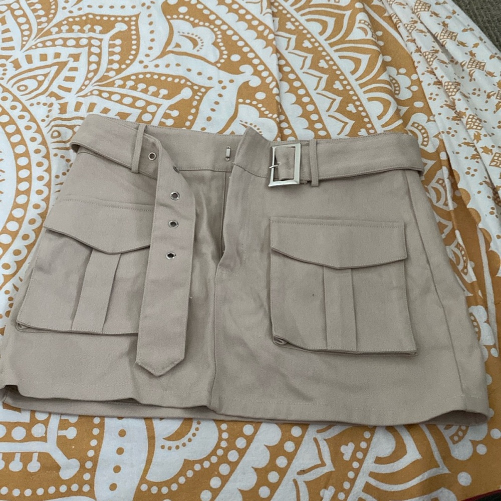SHEIN size small cargo mini skirt